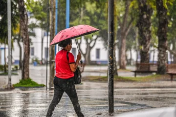 Domingo chuvoso em diversas partes do Acre: confira a previsão do tempo!